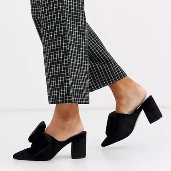 ASOS Velvet Bow Heels - Picture 3 of 3